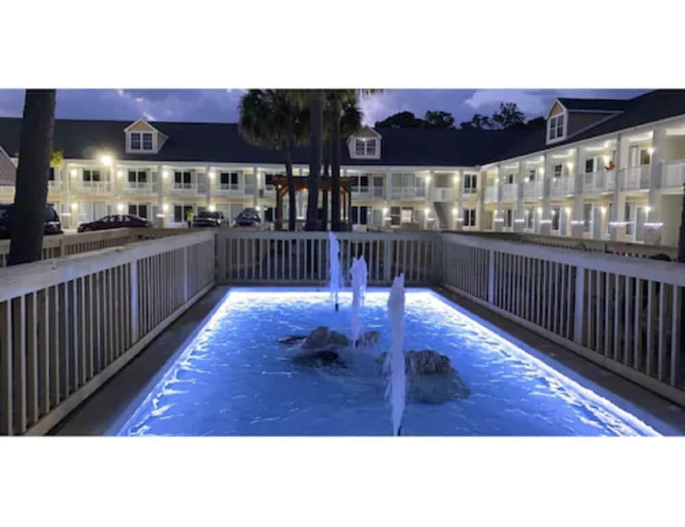 Quality Inn & Suites Pawleys Island Exteriör bild